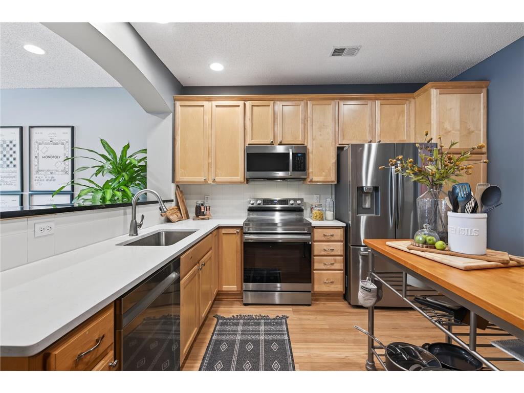 11343 Stratton Avenue #202 Eden Prairie MN 55344 7002238 image14