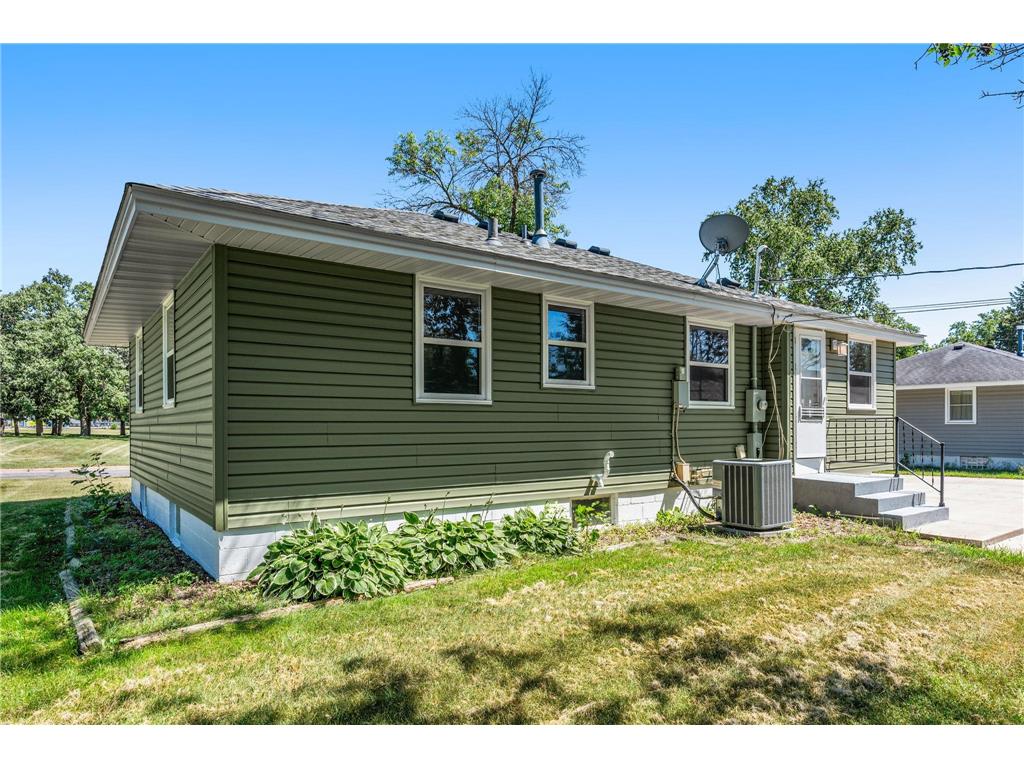 11346 Norway Street NW Coon Rapids MN 55448 7111462 image44