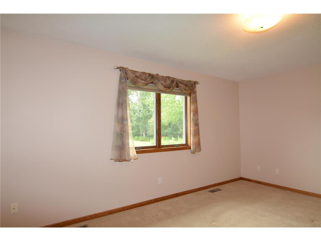 1135 4th Avenue NW Milaca MN 56353 7016790 image14