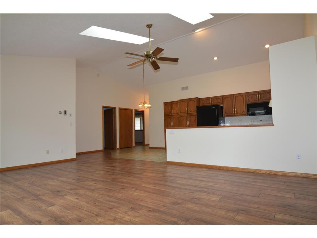 1135 4th Avenue NW Milaca MN 56353 7016790 image9