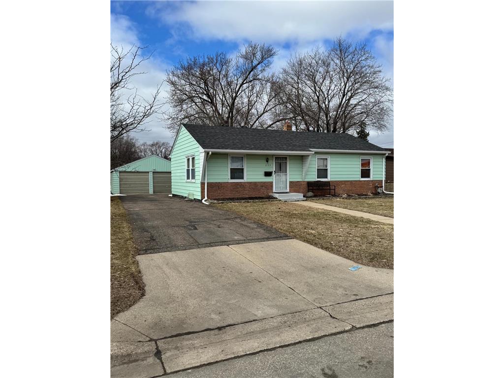 1135 Bidwell Street West Saint Paul MN 55118 7042347 image1