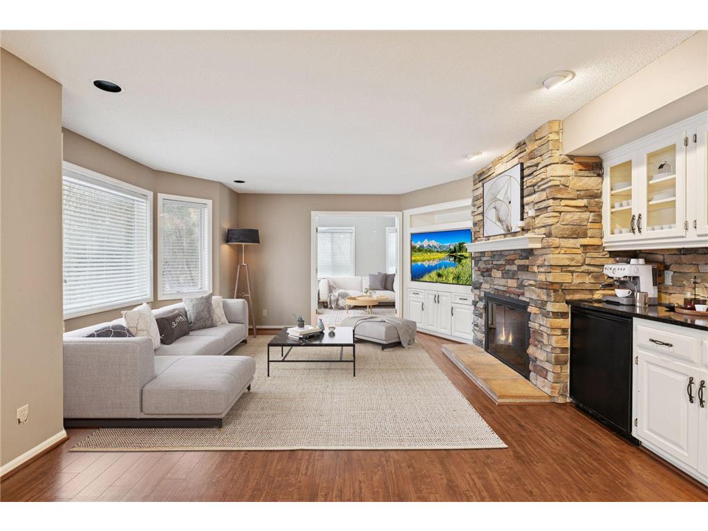 1135 Hollybrook Drive Wayzata MN 55391 6814791 image1