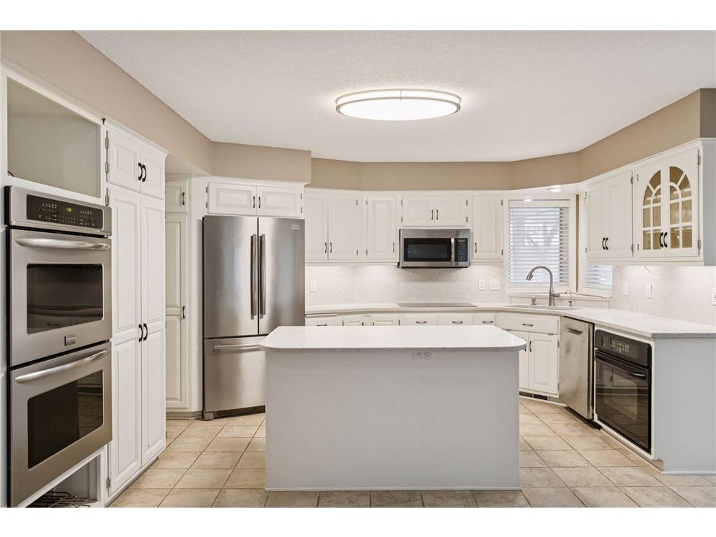 1135 Hollybrook Drive Wayzata MN 55391 6814791 image12