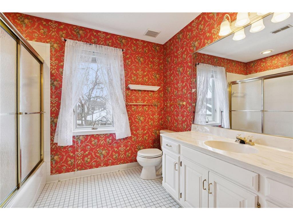 1135 Hollybrook Drive Wayzata MN 55391 6814791 image32