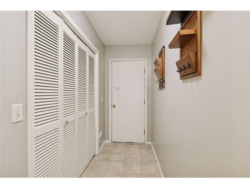 1135 Hollybrook Drive Wayzata MN 55391 6814791 image38