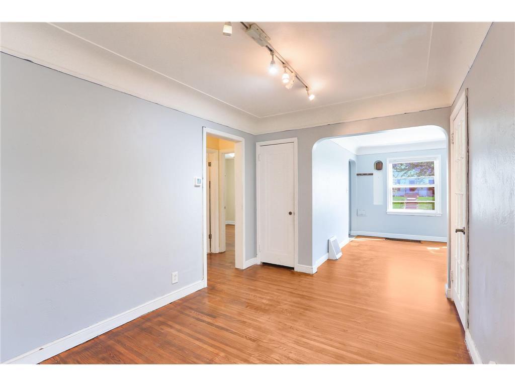 1135 Magnolia Avenue E Saint Paul MN 55106 7067750 image7