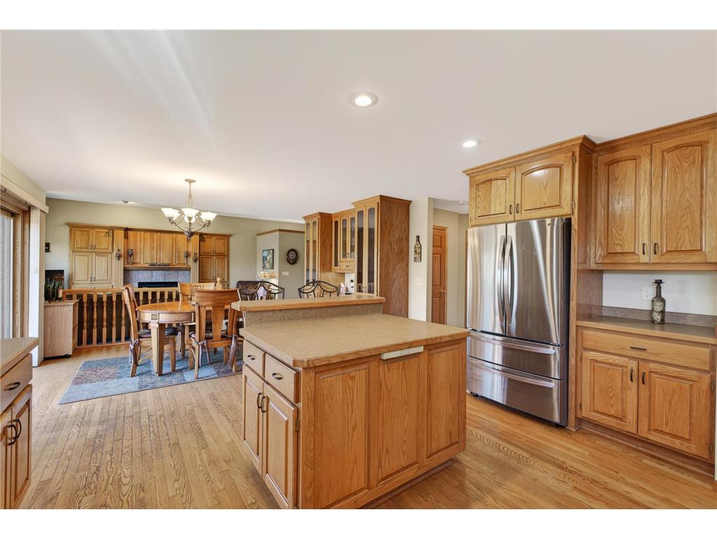 1135 S Trappers Crossing Lino Lakes MN 55038 7064236 image17