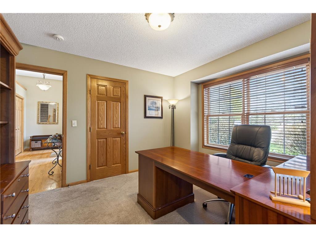 1135 S Trappers Crossing Lino Lakes MN 55038 7064236 image20