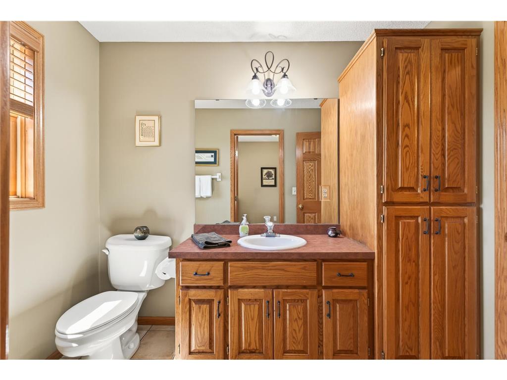 1135 S Trappers Crossing Lino Lakes MN 55038 7064236 image23
