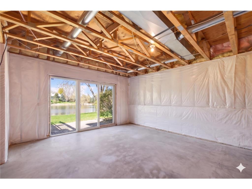 1135 S Trappers Crossing Lino Lakes MN 55038 7064236 image35