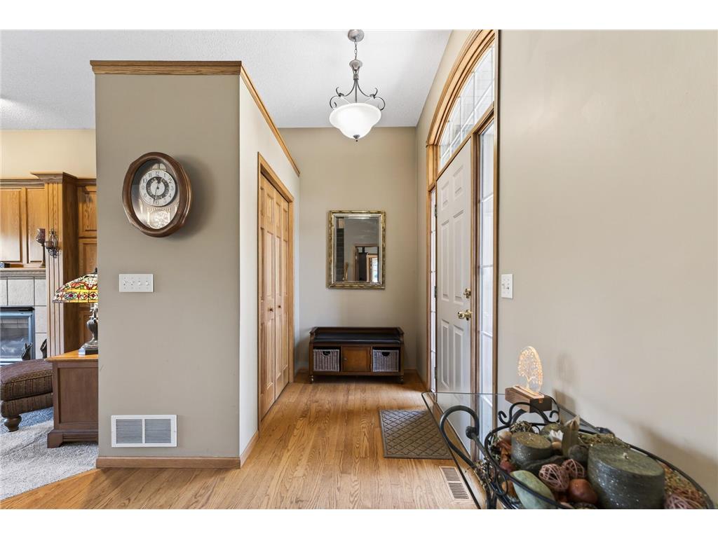 1135 S Trappers Crossing Lino Lakes MN 55038 7064236 image4