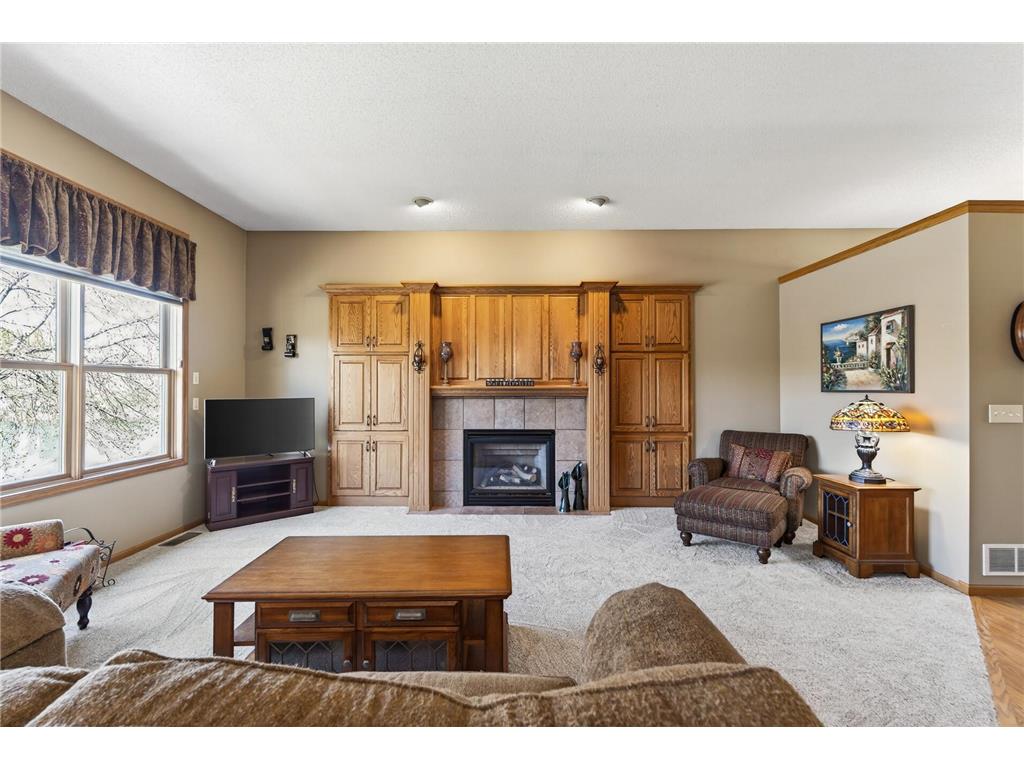 1135 S Trappers Crossing Lino Lakes MN 55038 7064236 image8