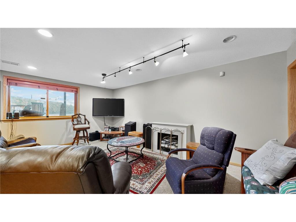 11355 Cedar Beach Drive NW Oronoco Twp MN 55960 - Zumbro 6821311 image22