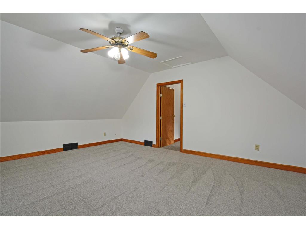 1136 Albemarle Street Saint Paul MN 55117 6809467 image28