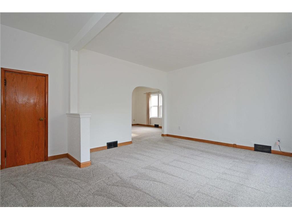 1136 Albemarle Street Saint Paul MN 55117 6809467 image9