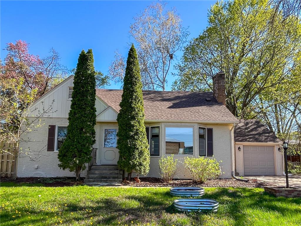1136 County Road B E Maplewood MN 55109 6528549 image1