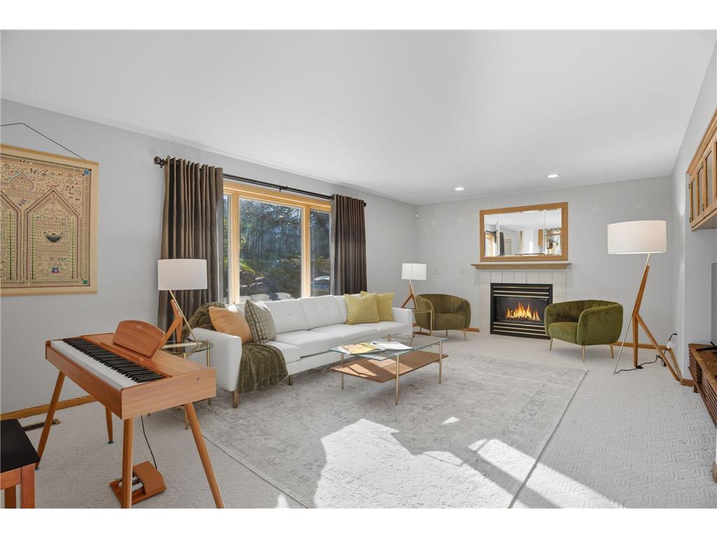 1136 County Road C2 W Roseville MN 55113 7024320 image9