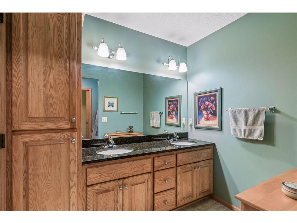 1136 Highpoint Court New Richmond WI 54017 7055861 image12