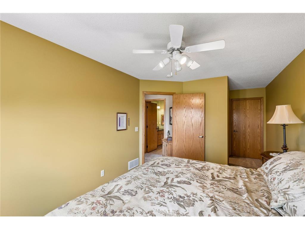 1136 Highpoint Court New Richmond WI 54017 7055861 image34