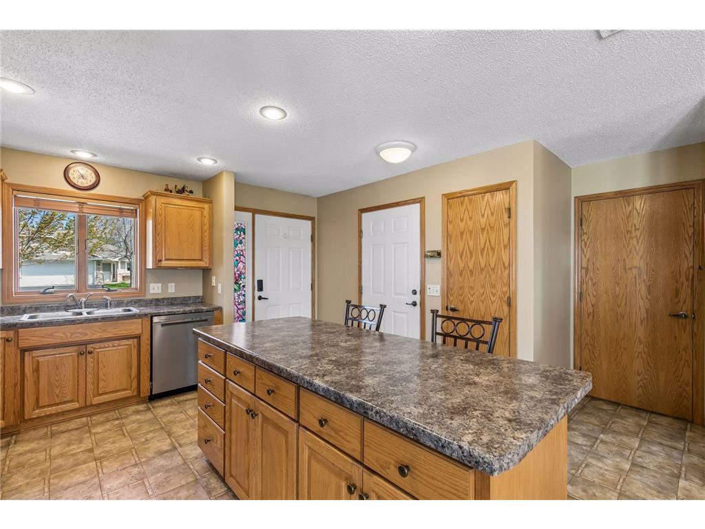 1136 Highpoint Court New Richmond WI 54017 7055861 image5