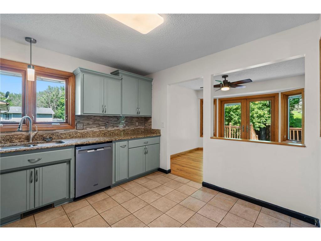 1136 Minnesota Street S Shakopee MN 55379 7084189 image22