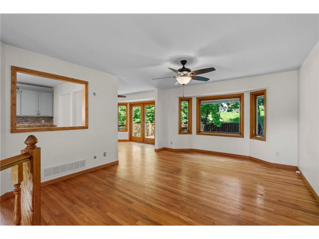 1136 Minnesota Street S Shakopee MN 55379 7084189 image6