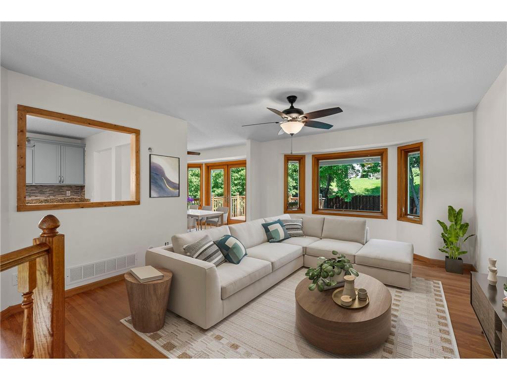 1136 Minnesota Street S Shakopee MN 55379 7084189 image7