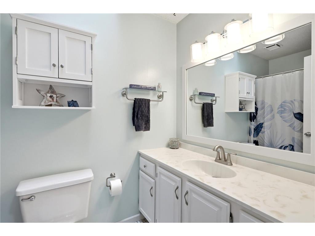 1136 Westbury Circle Eagan MN 55123 7022304 image22