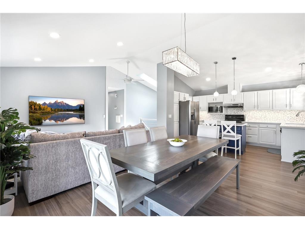 1136 Westbury Circle Eagan MN 55123 7022304 image4