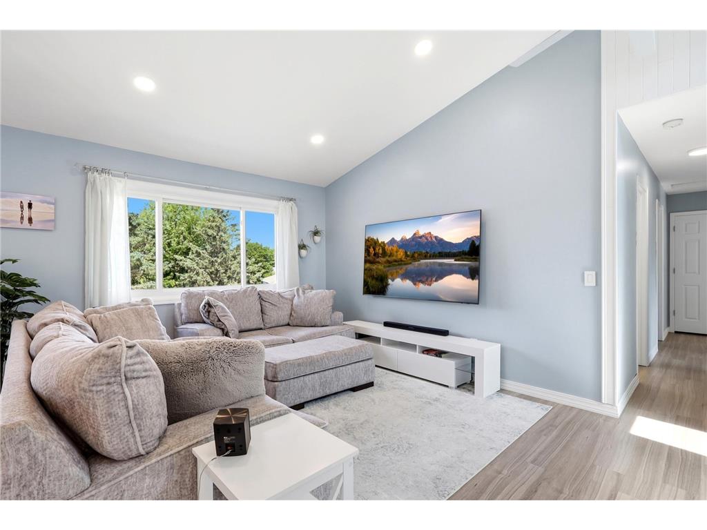 1136 Westbury Circle Eagan MN 55123 7022304 image9