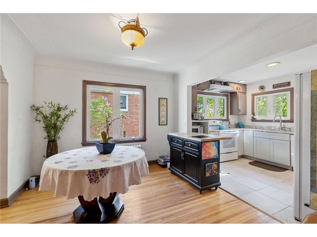 1136 Xerxes Avenue S Minneapolis MN 55405 7051154 image12