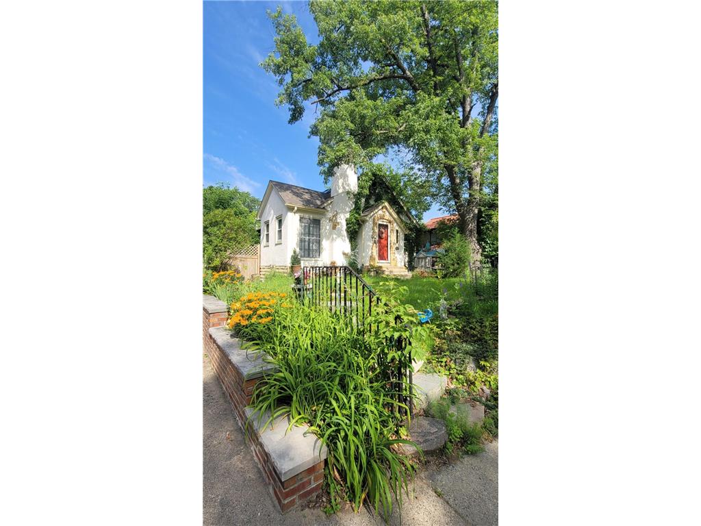 1136 Xerxes Avenue S Minneapolis MN 55405 7051154 image2