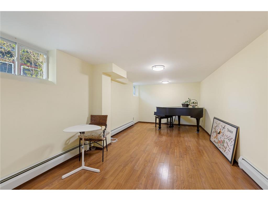 1136 Xerxes Avenue S Minneapolis MN 55405 7051154 image27