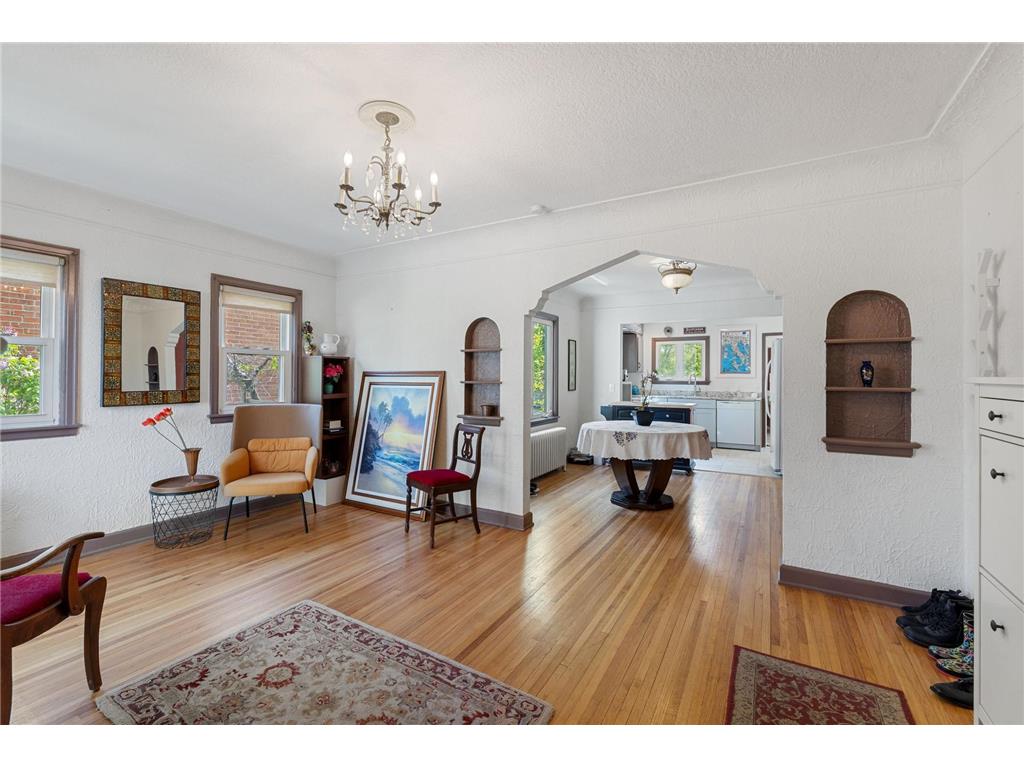 1136 Xerxes Avenue S Minneapolis MN 55405 7051154 image7