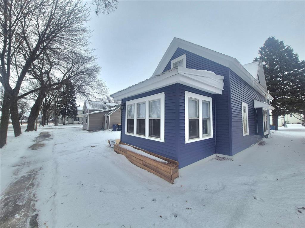 1137 Ash Avenue Gibbon MN 55335 7008658 image1