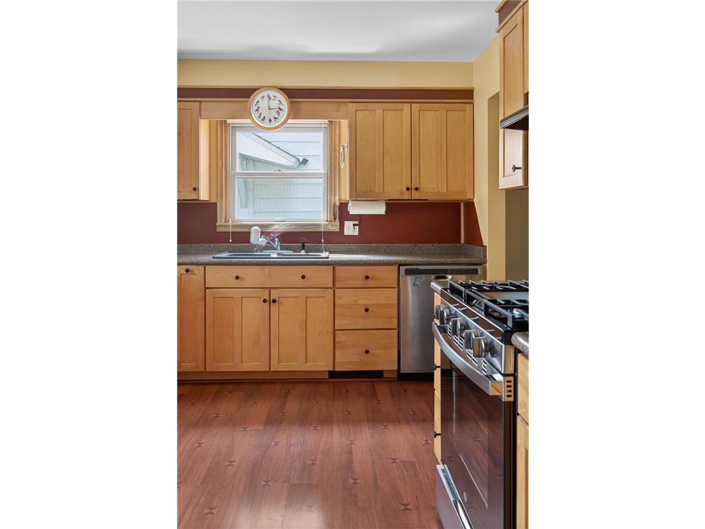 1137 Osceola Avenue Saint Paul MN 55105 7084877 image16