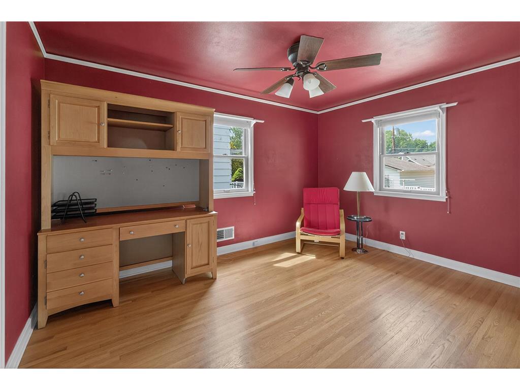1137 Osceola Avenue Saint Paul MN 55105 7084877 image8