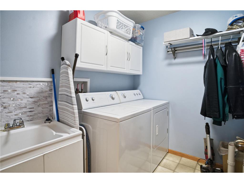 1138 Highpoint Court #33B New Richmond WI 54017 7020451 image12