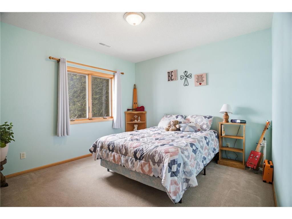 1138 Highpoint Court #33B New Richmond WI 54017 7020451 image24