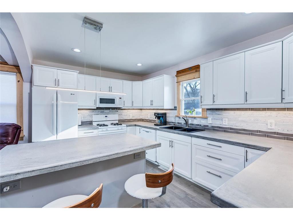 1138 Jenks Avenue Saint Paul MN 55106 6480280 image1