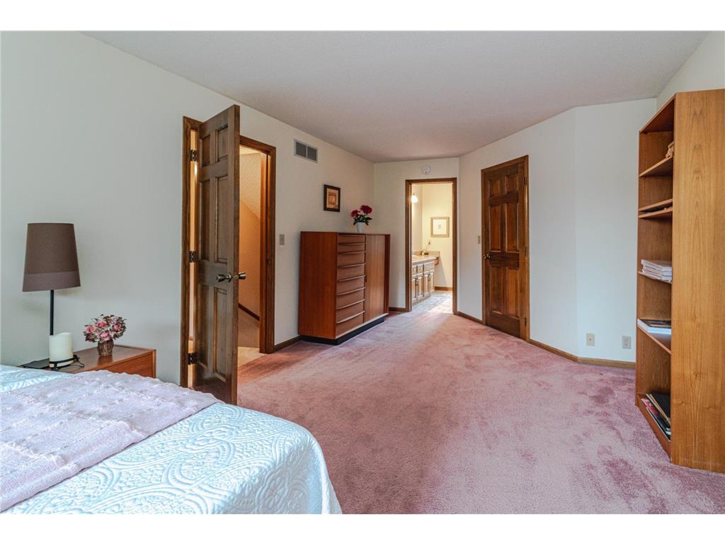 1138 Tiffany Point Eagan MN 55123 7041857 image33
