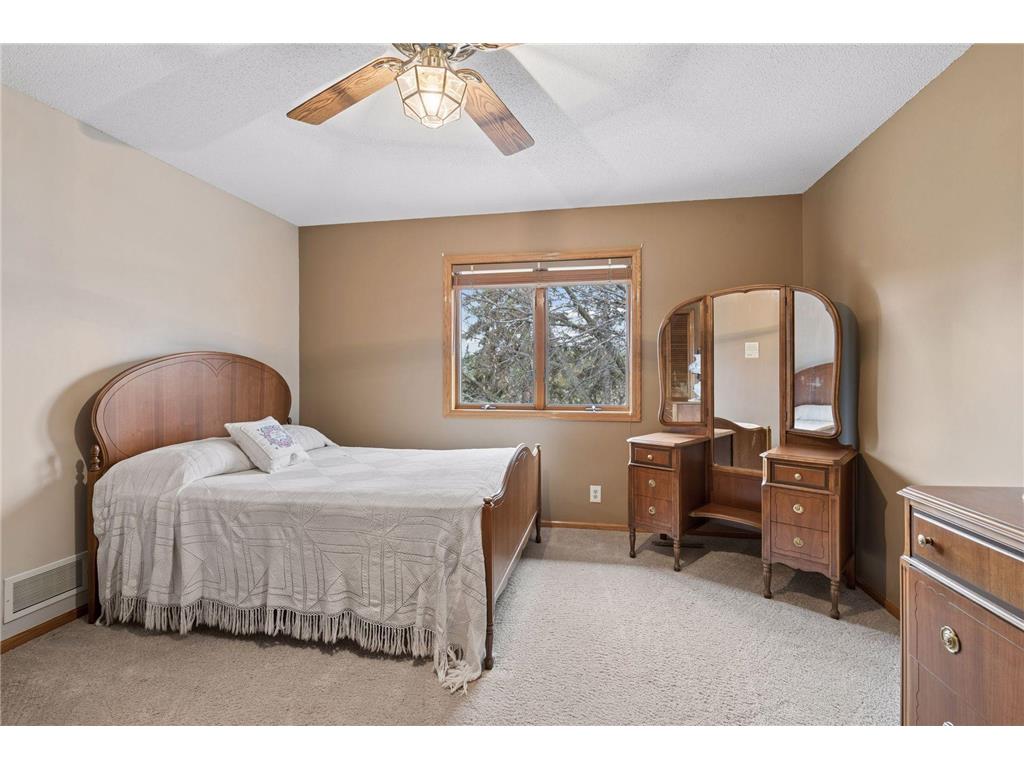 11380 Louisiana Circle Bloomington MN 55438 7080997 image32