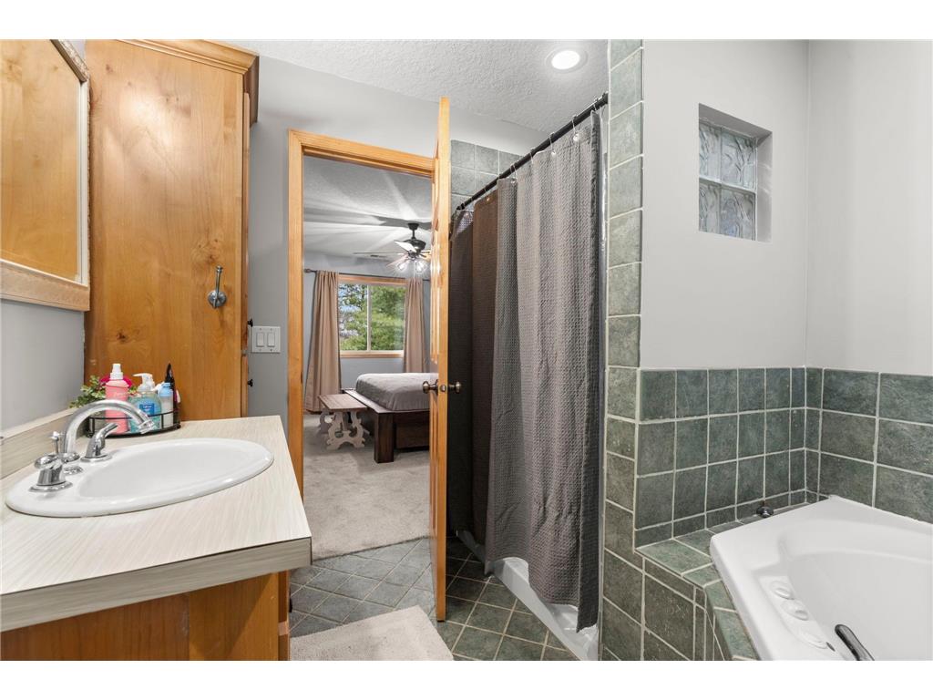 11384 269th Avenue NW Livonia Twp MN 55398 7056295 image43