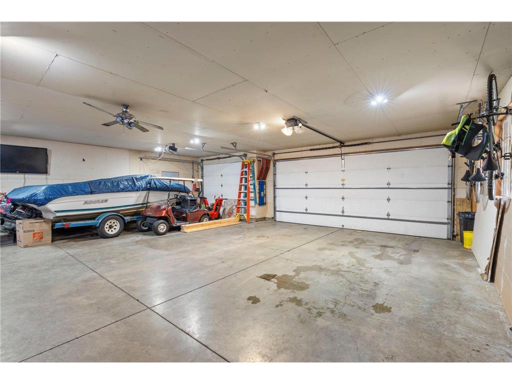 11384 269th Avenue NW Livonia Twp MN 55398 7056295 image45
