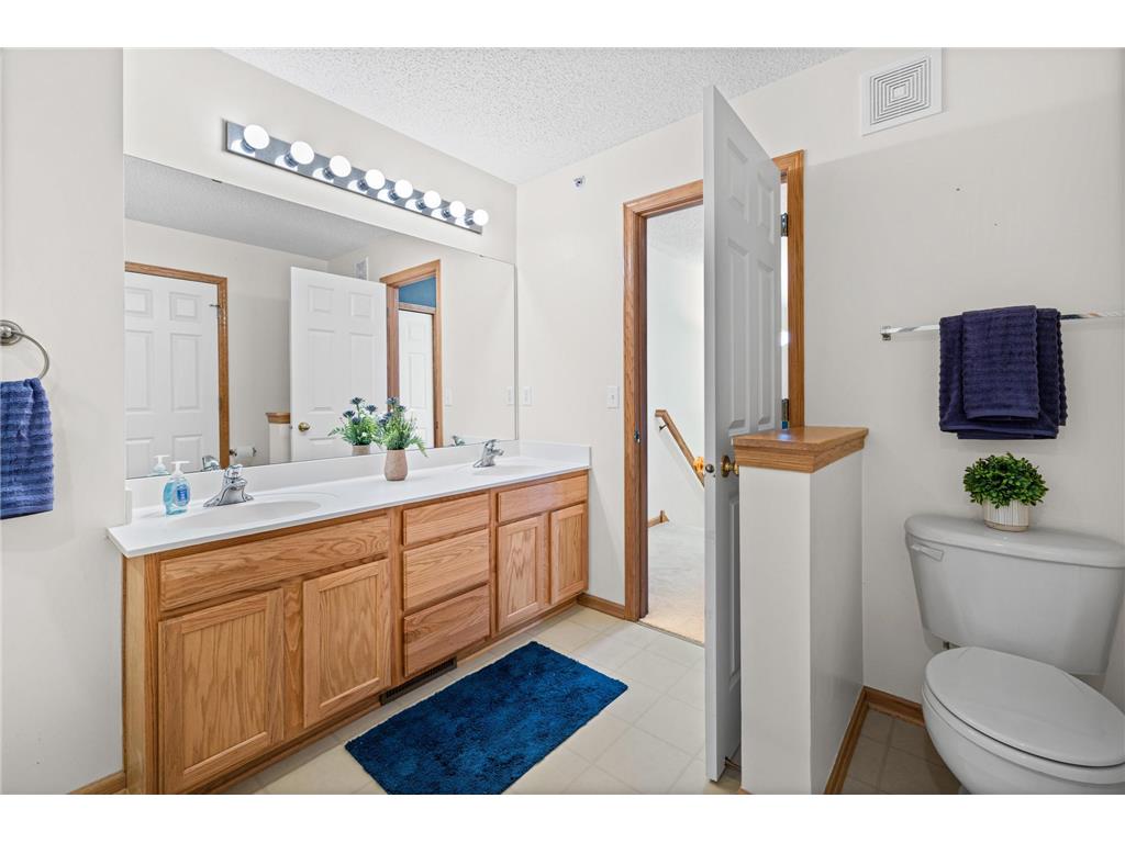 11386 Eldorado Street NE #B Blaine MN 55449 7054195 image16