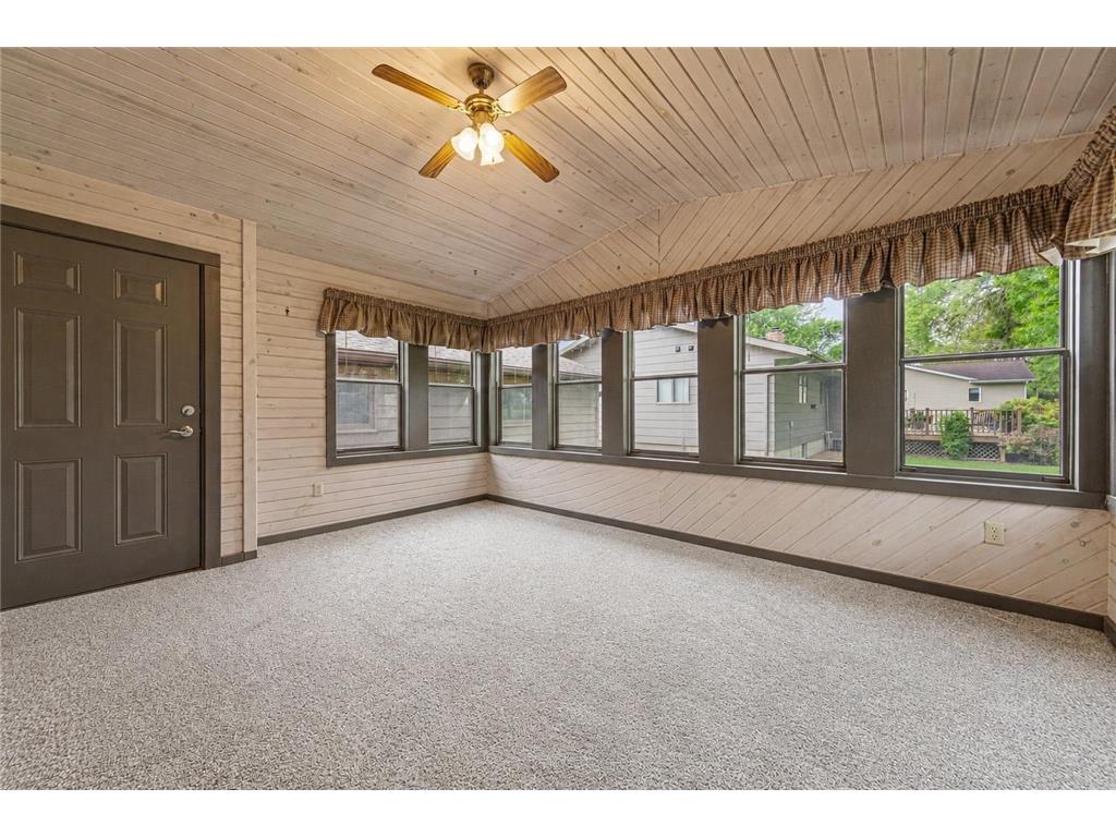 1139 10th Street N Saint James MN 56081 7084104 image13