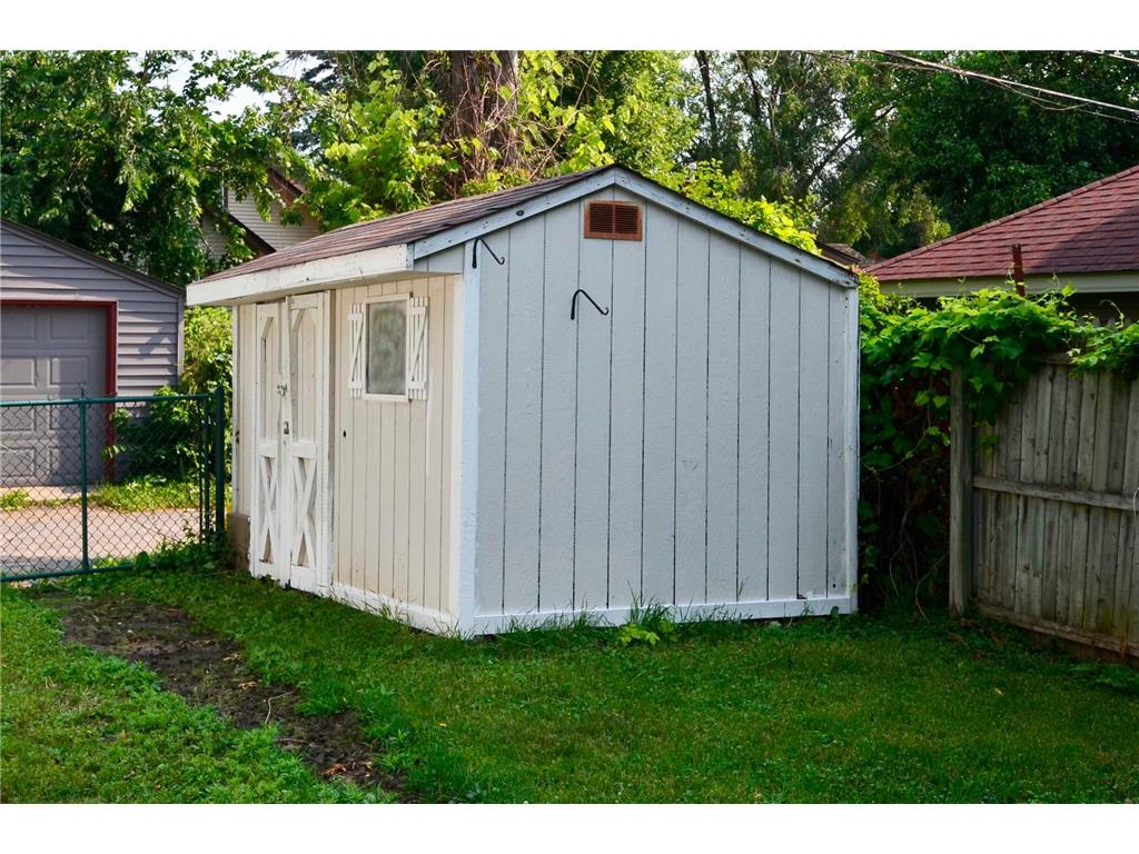 1139 Magnolia Avenue E Saint Paul MN 55106 7102482 image28