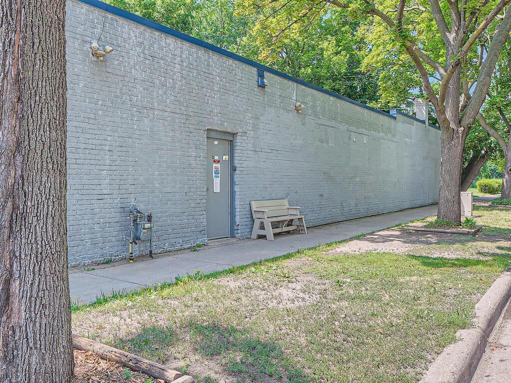 1139 Payne Avenue, Saint Paul, MN, 55130 MLS 7700563 Edina Realty