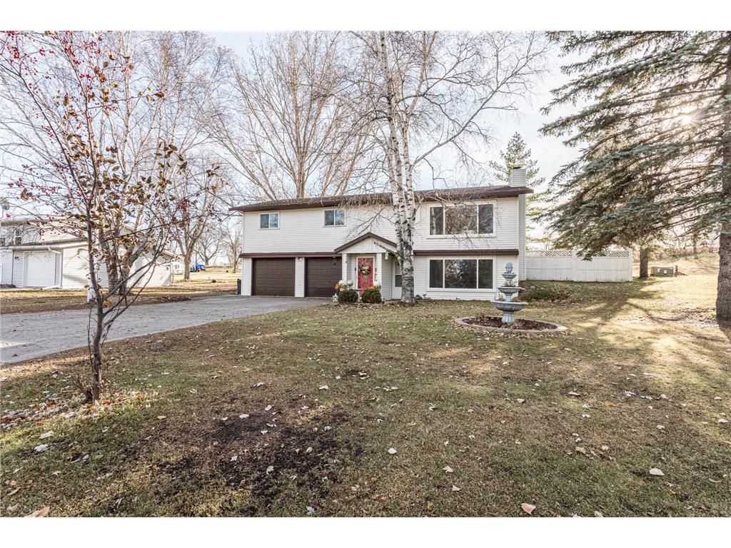 114 10th Avenue SW Pelican Rapids MN 56572 6462021 image1