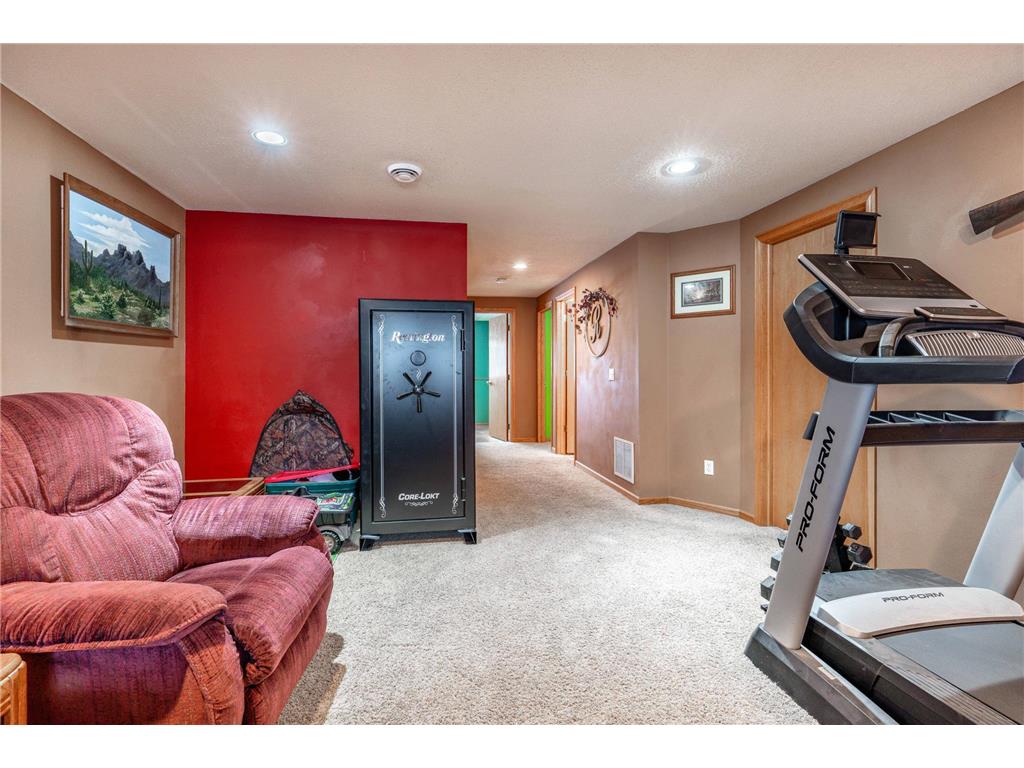 114 14th Street S Glyndon MN 56547 7049444 image23